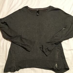 Yogalicious Long Sleeve Top Soft Sweatshirt Zip Hem Pullover Thumb Hole Gray, L